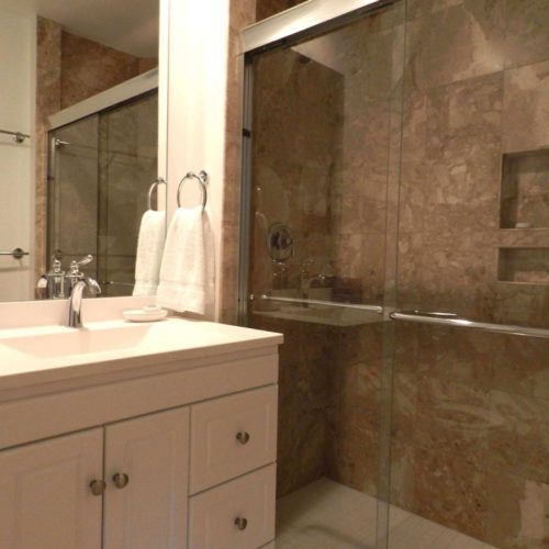 Rk Parrot Bath